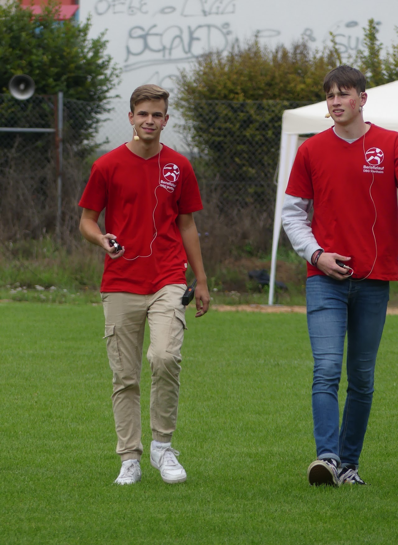 Bild vom 13. Benefizlauf im Jahr 2022. Dies ist das 96. Bild.